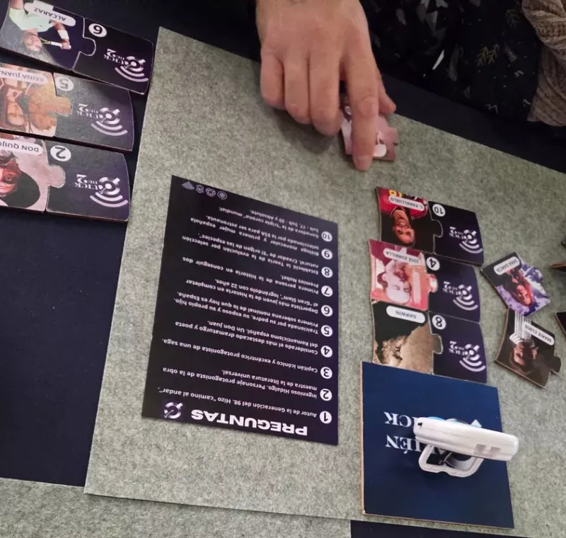 Participantes en el juego cultural “Quick de 2”